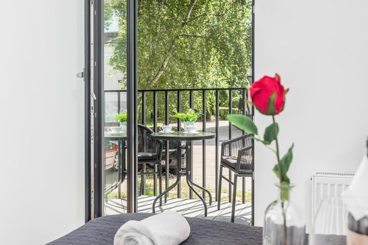 Koło Brzegu By Renters Hotel apartamentowy